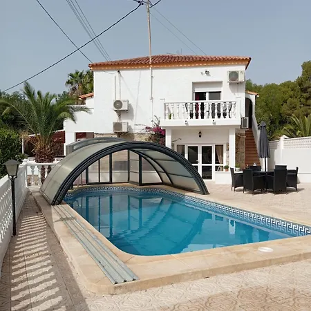 Benucia Family Guest house *